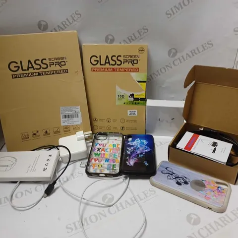 LOT OF APPROXIMATELY 20 PHONE ACCESSORIES AND ELECTRICALS TO INCLUDE TEMPERED GLASS SCREEN PROTECTORS, SEALED TRUE WIRELESS EARBUDS, WIFI CAMERA, ETC