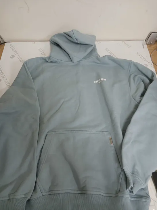 REPRESENT OWNERS CLUB HOODIE  N LIGHT BLUE - S