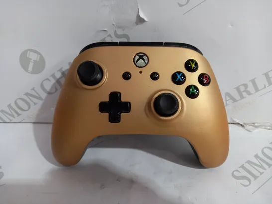 POWERA GAMING WIRED CONTROLLER IN GOLD 