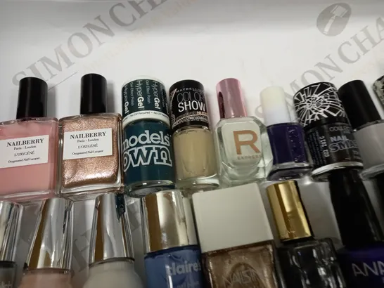 ASSORTMENT OF NAIL POLISH APPROX. 20 ITEMS 