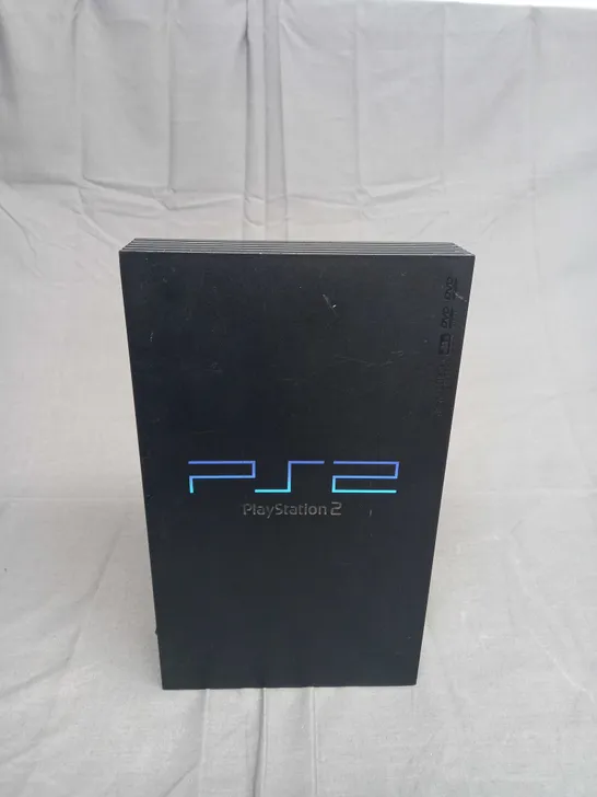 PLAYSTATION 2 GAMES CONSOLE