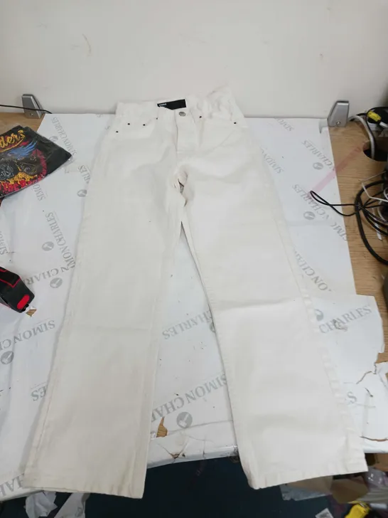 VERY BLEACHED DENIM JEANS SIZE 32 REGULAR