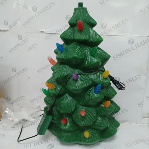 MR CHRISTMAS INDOOR OUTDOOR MOLDED CHRISTMAS TREE
