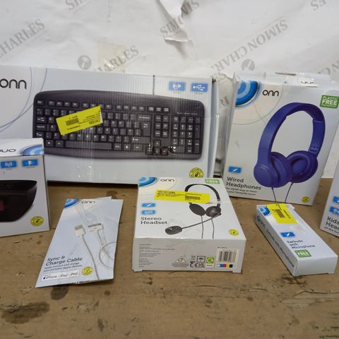 BOX OF APPROX 35 ASSORTED ONN ITEMS TO INCLUDE WIRELESS KEYBOARD, WIRELESS HEADPHONES, USB CABLES, ETC
