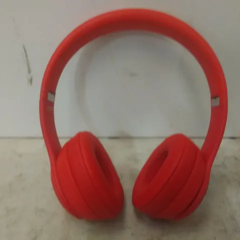 BOXED BEATS SOLO³ HEADPHONES