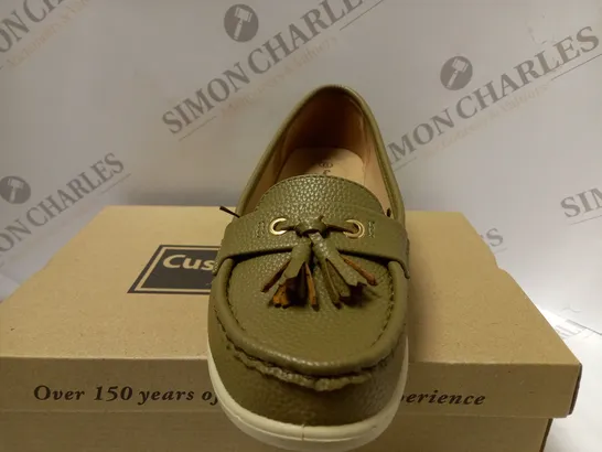 BOXED CUSHION WALK TASSLE LOAFERS, KHAKI - SIZE 6