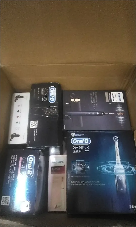 BOX OF ASSORTED ITEMS INCLUDING ORALB/PHILIPS TOOTH BRUSHES AND FASCIA MASSAGER 