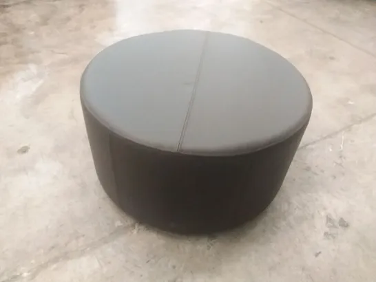 QUALITY BRITISH DESIGNER G PLAN CIRCULAR FOOTSTOOL 13 - BLACK LEATHER 