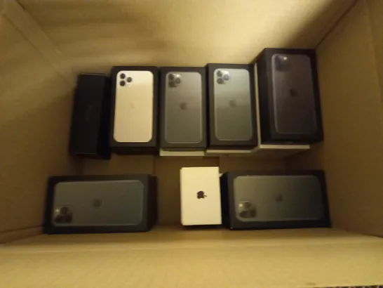 BOXED LOT OF APPROX 21 IPHONE DISPLAY CASES