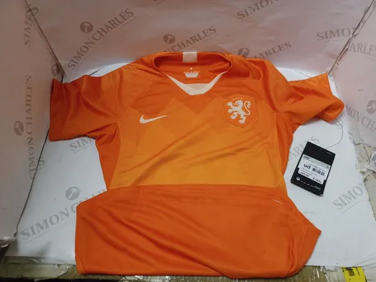 NIKE NETHERLANDS 2019 WOMENS WORLD CUP HOME KIT - XS