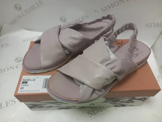 BOXED LILAC LEATHER TWISTED UPPER ELASTIC SANDAL - SIZE 39`