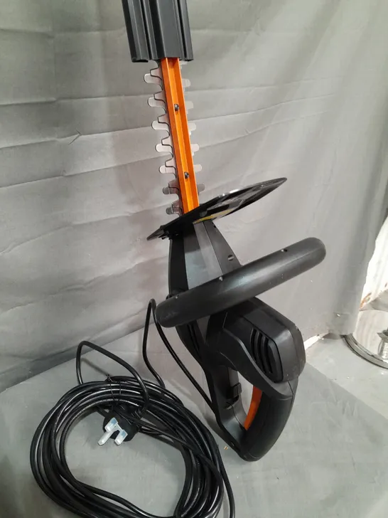 WORX 55CM 500W ELECTRIC HEDGE TRIMMER - WG216E