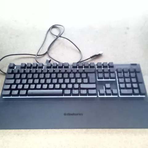 BOXED LOGITECH STEEL SERIES APEX 3 KEYBOARD 