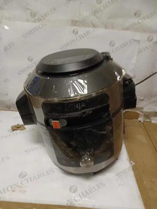 NINJA FOODI MAX SMARTLID MULTI-COOKER