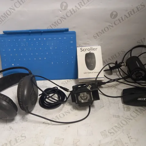 LOT OF APPROXIMATELY 12 ASSORTED ELECTRICAL ACCESSORIES, TO INCLUDE MOUSE, HEADPHONES, SECURITY CAMERA, ETC
