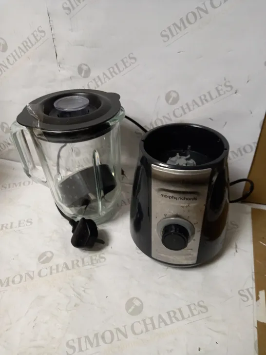 MORPHY RICHARDS TOTAL CONTROL GLASS TABLE BLENDER