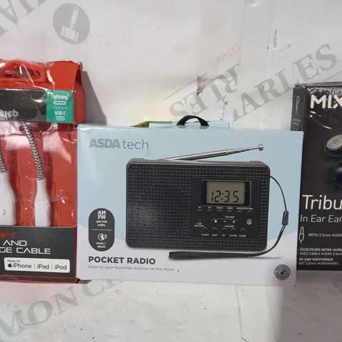 BOX OF APPROXIMATELY 15 ASSORTED ELECTRICAL ITEMS TO INCLUDE MIXX TRIBUTE IN EAR HEADPHONES, ASDA TECH POCKET RADIO, BLACKWEB SYNC AND CHARGE CABLE, ETC