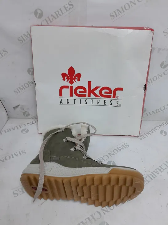 BOXED PAIR OF RIEKER WARM HIKING BOOTS, KHAKI - SIZE 7.5