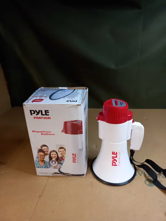 PYLE MEGAPHONE BULLHORN