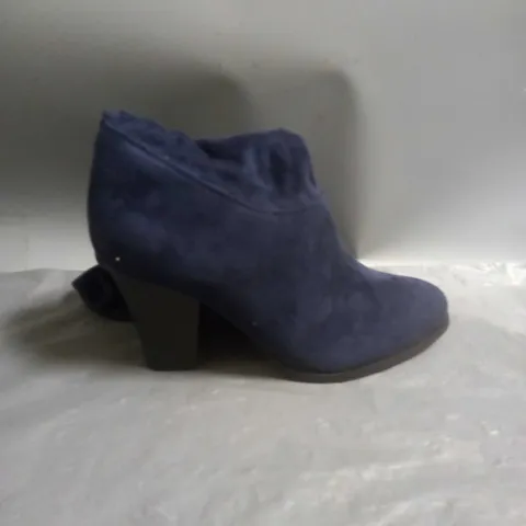 LADIES SUEDE THIGH HIGH BOOTS BLUE SIZE EU 41 UNBRANDED