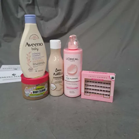 APPROXIMATELY 20 ASSORTED COSMETIC PRODUCTS TO INCLUDE AVEENO BABY LOTION, SOAP AND GLORY SUGAR SCRUB AND TATTI LASHES ETC. 