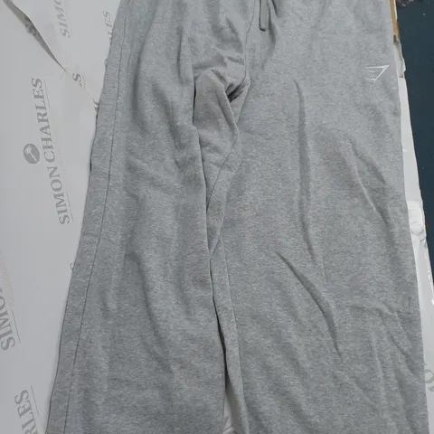 GYMSHARK ESSENTIAL STRAIGHT LEG JOGGERS - M