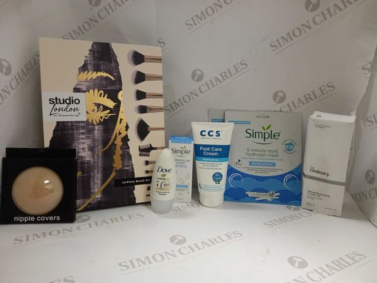 LOT OF APPROX 5 BEAUTY PRODUCTS TO INCLUDE STUDIO LONDON BRUSH SET, SIMPLE HYDROGEL MASK, SIMPLE HYDRATING CREAM