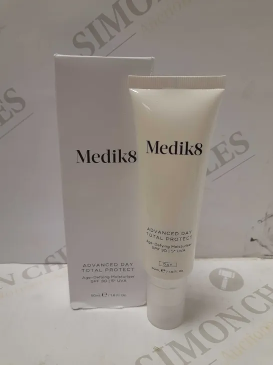 MEDIK8 ADVANCED DAY TOTAL PROTECT MOISTURISER 50ML