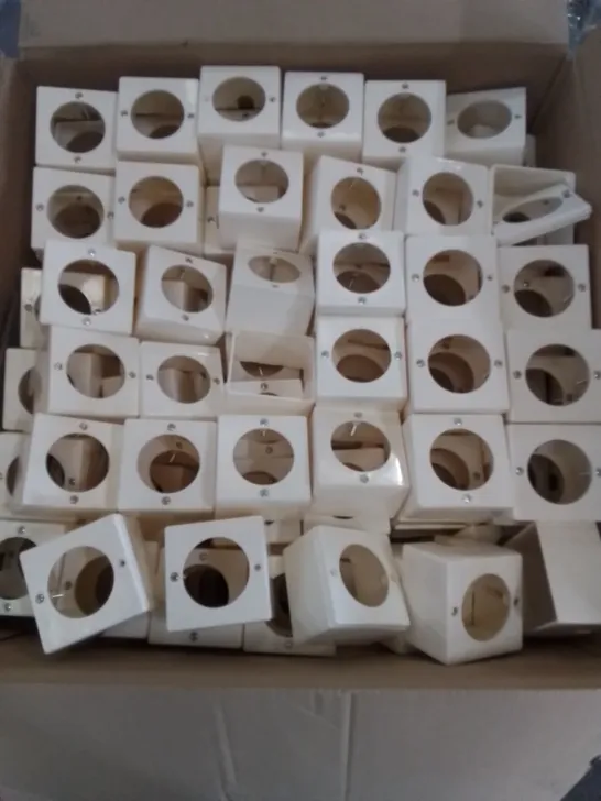 BOX TO CONTAIN A LARGE QUANTITY OF CMS CONTROL COVERS IN CREAM 