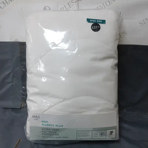 M&S HOME ANTI ALLERGY PLUS MATTRESS PROTECTOR KING SIZE