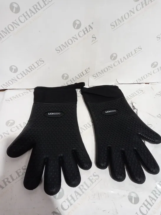 GEEKHOM BLACK SILICONE GLOVES 