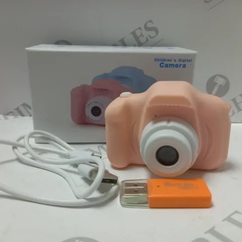 BOXED PINK CHILDREN'S DIGITAL CAMERA 