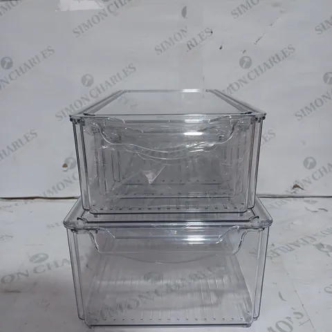 BOXED SET OF APPROX 4 CLEAR STORAGE CONTAINERS