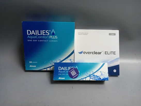 APPROXIMATELY 12 BOXED DISPOSABLE CONTACT LENS TO INCLUDE ALCON DAILIES 90PCS, EVERCLEAR ELITE 30PCS, ALCON DAILIES AQUA COMFORT PLUS 30PCS 