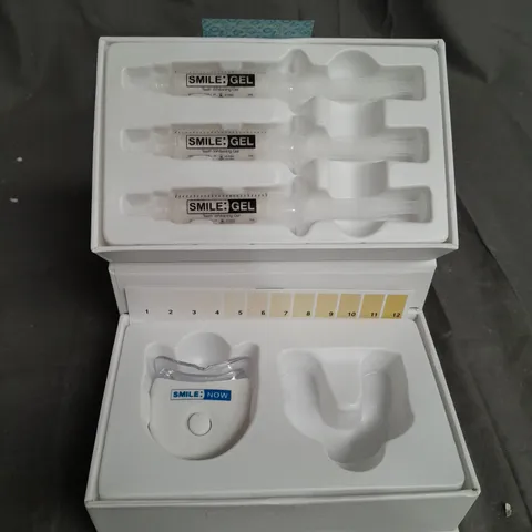 SMILE NOW TEETH WHITENING KIT