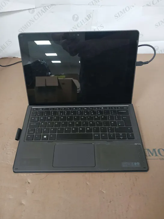 HP PRO X2 612 G2 12 INCH	M3-7Y30 1.00GHZ