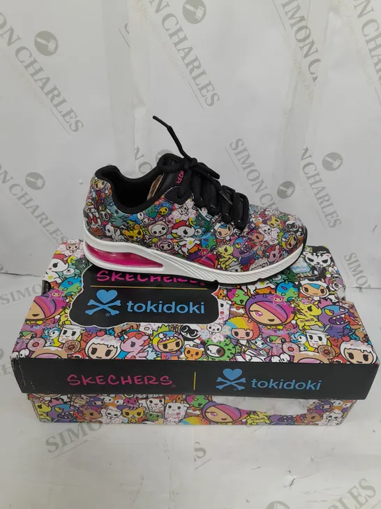 BOXED PAIR OF SKETCHERS TOKIDOKI SIZE 3.5 TRAINER 