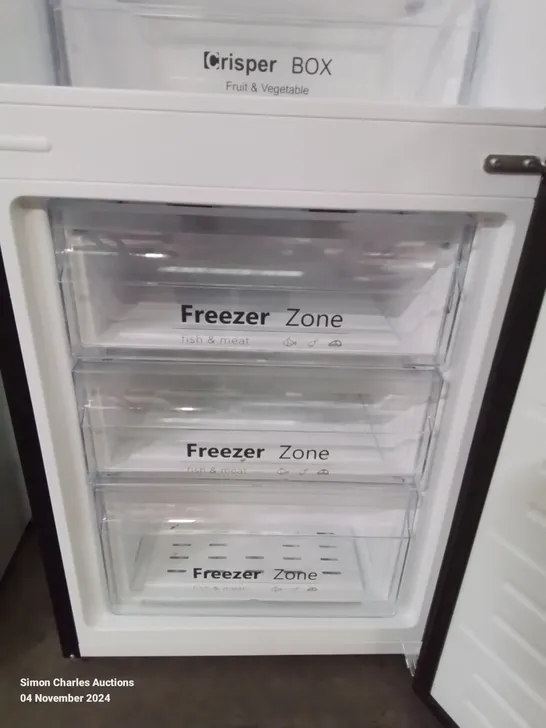 RUSSELL HOBBS FREESTANDING FROST FREE FRIDGE FREEZER - UNPROCESSED RAW RETURN