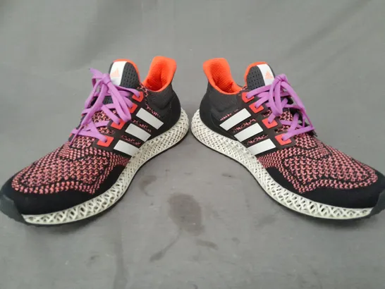 BOXED PAIR OF ADIDAS ULTRA 4D SHOES IN BLACK/MULTICOLOUR UK SIZE 10