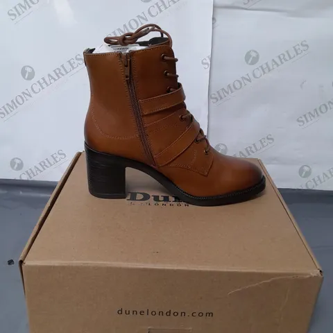 DUNE LONDON LADIES ANKLE DOUBLE BUCKLE BOOTS TAN SIZE 6