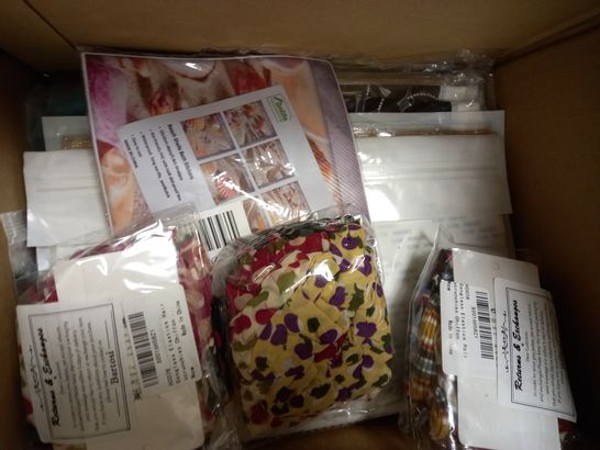 BOX OF APPROXIMATELY 10 ASSORTED HOUSEHOLD ITEMS TO INCLUDE DESIGNER BULB PLANTER, DESIGNER HAIR SCRUNCHIES, DESIGNER PACK OF COLOURFUL BEADS, ETC
