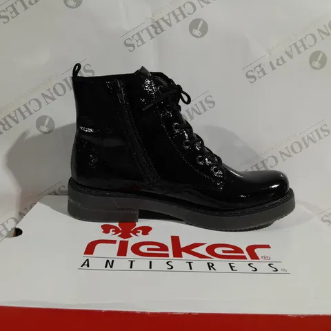 BOXED PAIR OF RIEKER LACE UP BOOTS IN BLACK - SIZE 6.5