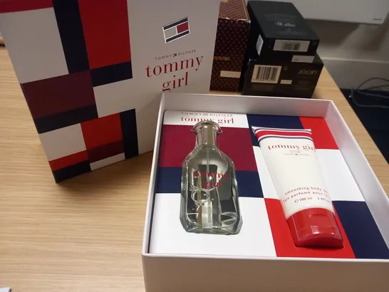 BOXED TOMMY HILFIGER TOMMY GIRL EAU DE TOILETTE GIFT SET