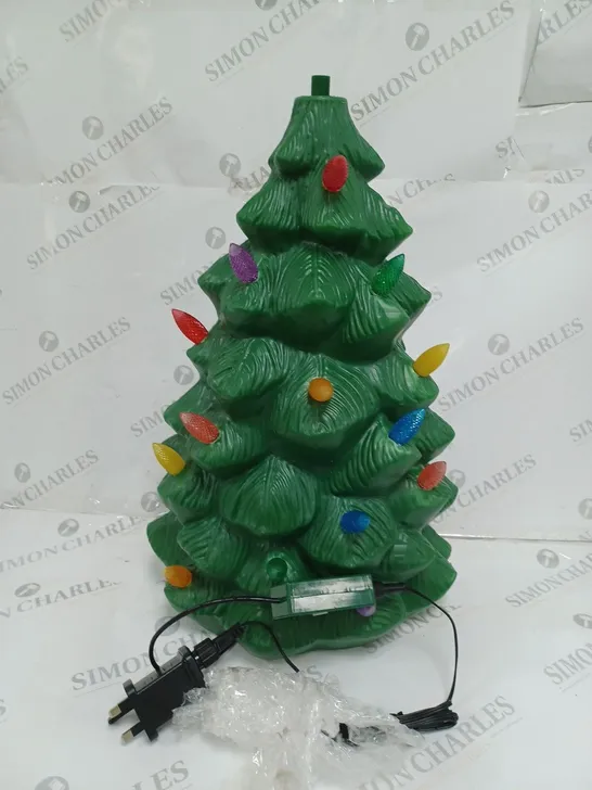 MR CHRISTMAS INDOOR OUTDOOR MOLDED CHRISTMAS TREE