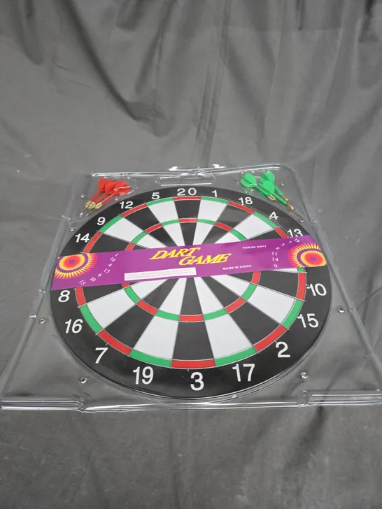 DART BOARD - X6 DARTS