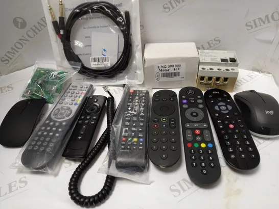 LOT OF APPROX 12 ASSORTED ELECTRICAL ITEMS TO INCLUDE LOGITECH M310 MOUSE, BT REMOTE, RESIDUAL CURRENT-OPERATED CIRCUIT BREAKER, ETC 