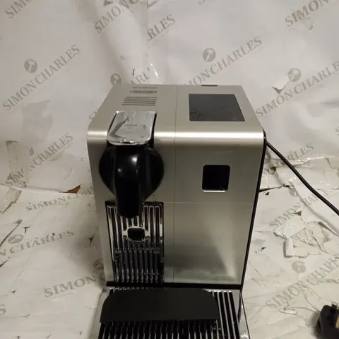 BOXED NESPRESSO EN750.MB LATTISSIMA PRO BY DEL 