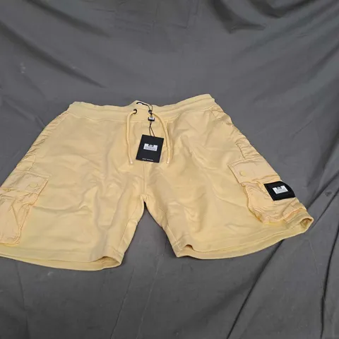 WEEKEND OFFENDER PINK SANDS BUTTER SHORTS SIZE L