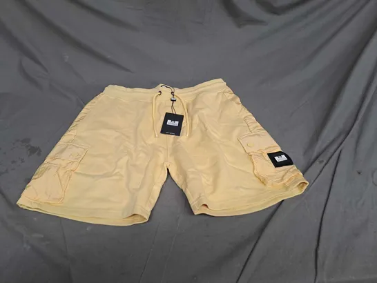 WEEKEND OFFENDER PINK SANDS BUTTER SHORTS SIZE L