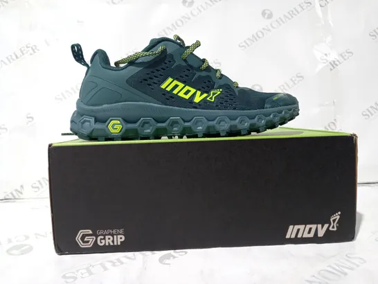 BOXED PAIR OF INOV PARKCLAW G 280 SHOES IN PINE/YELLOW UK SIZE 7